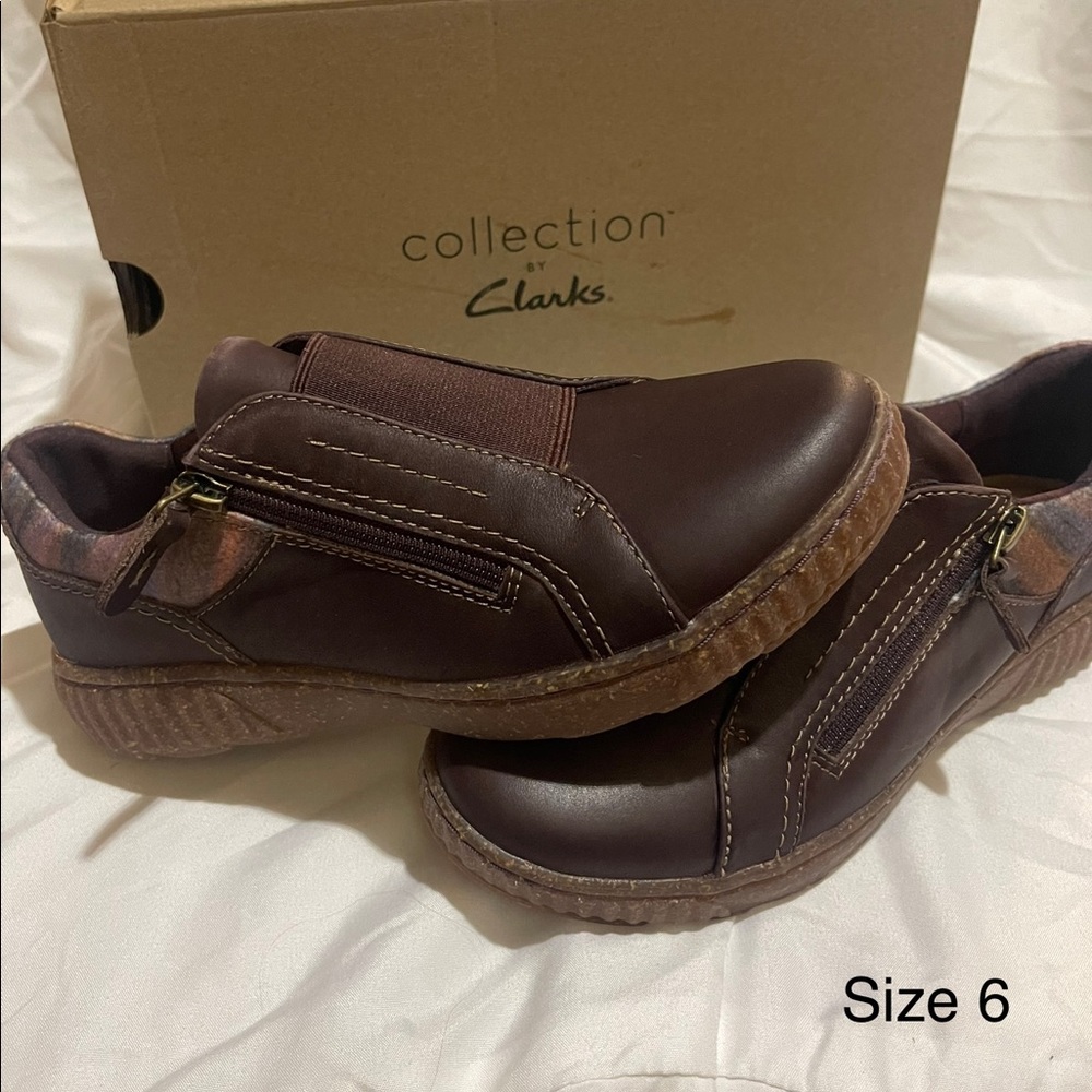 New Women’s Clarks Leather Slip-Ons